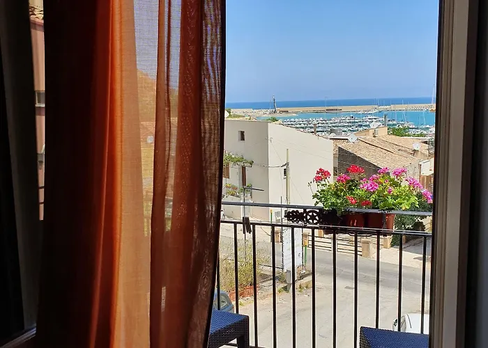 Cerri Hotel