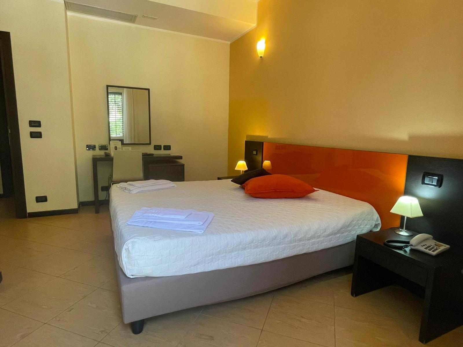 Cerri Hotel 3*