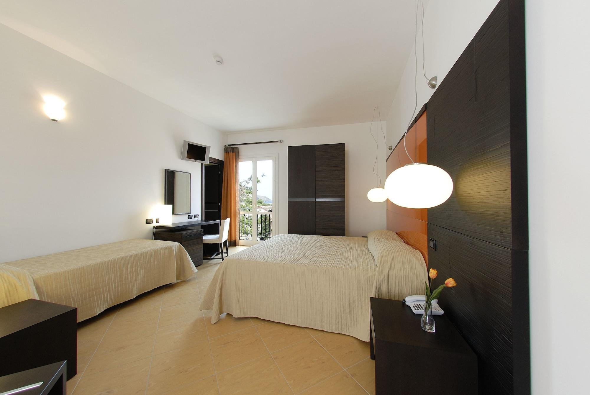 Hotel Cerri